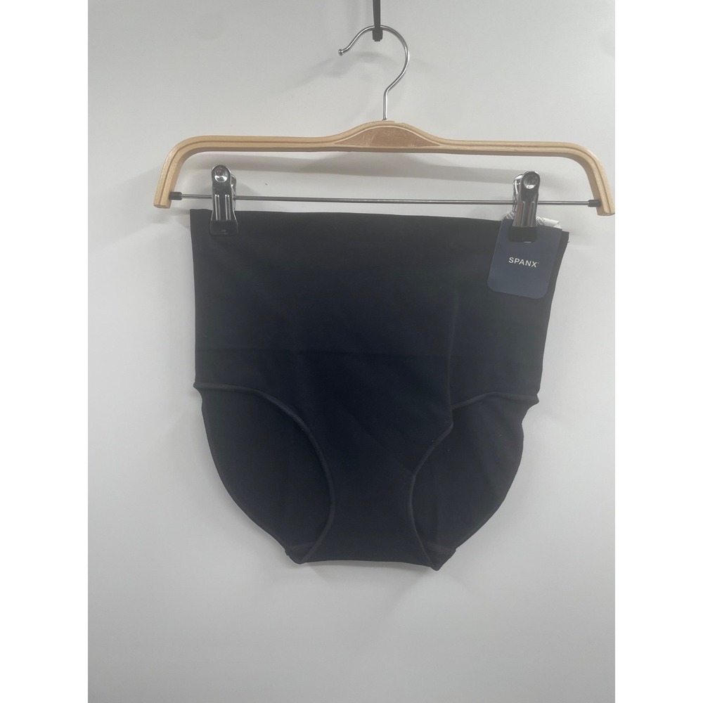 NWT Spanx EcoCare Seamless Sculpting Brief Women's Large Black High Waisted